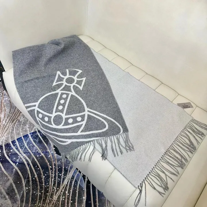 スーパーコピー ヴィヴィアン・ウエストウッド マフラー