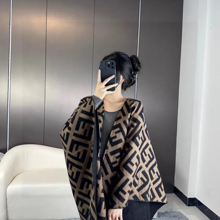 スーパーコピー フェンディ マフラー