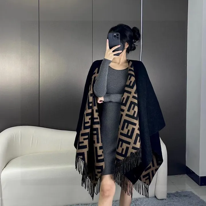 スーパーコピー フェンディ マフラー