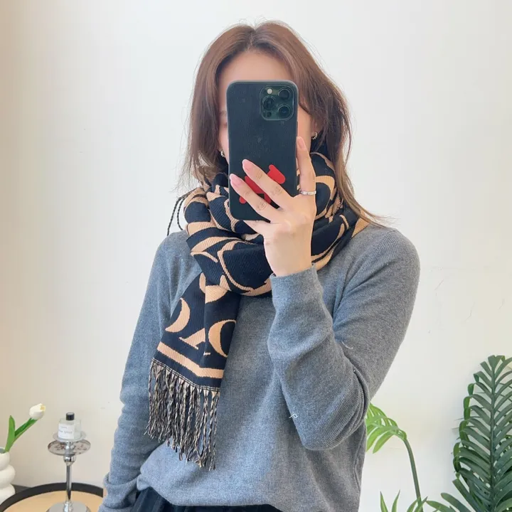 スーパーコピー コーチ マフラー