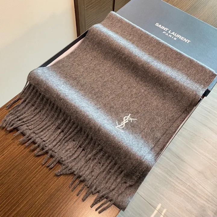 スーパーコピー バレンシアガ マフラー