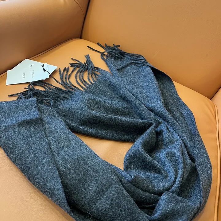 スーパーコピー フェンディ マフラー