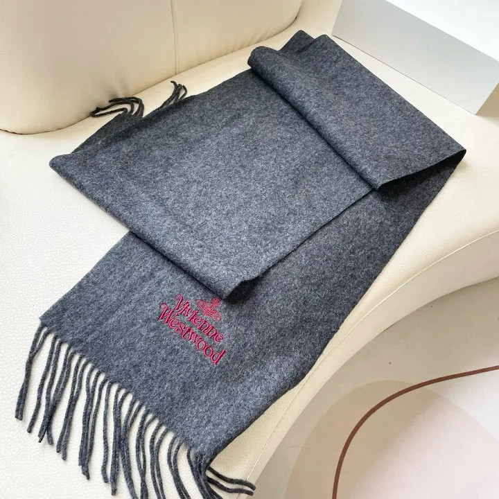 スーパーコピー ヴィヴィアン・ウエストウッド マフラー