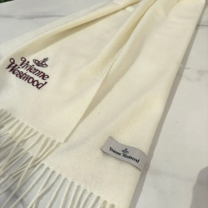 スーパーコピー ヴィヴィアン・ウエストウッド マフラー