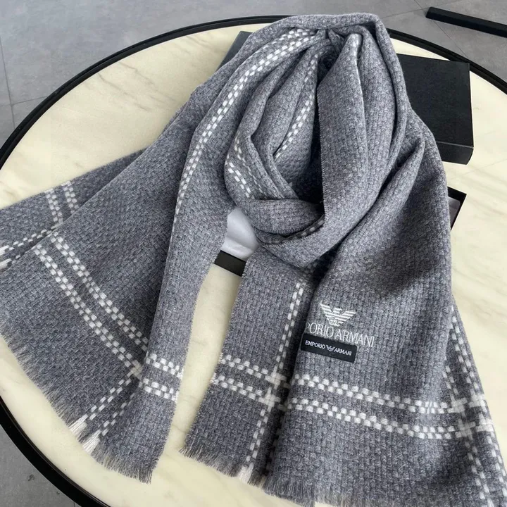 スーパーコピー フェンディ マフラー