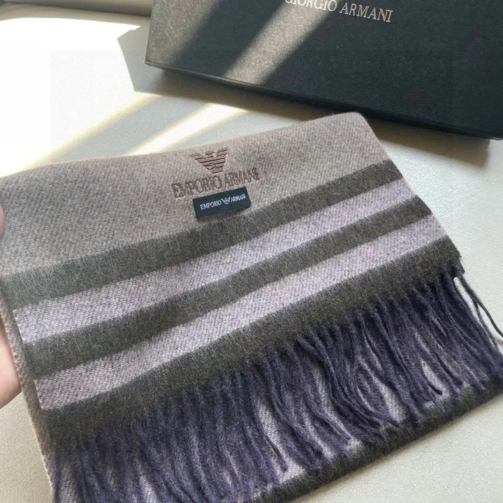 スーパーコピー フェンディ マフラー