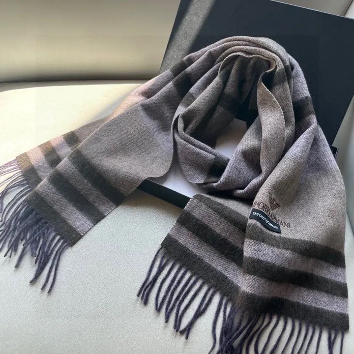 スーパーコピー フェンディ マフラー