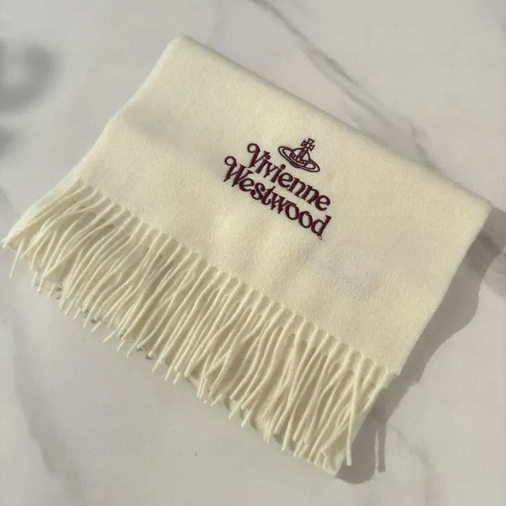 スーパーコピー ヴィヴィアン・ウエストウッド マフラー