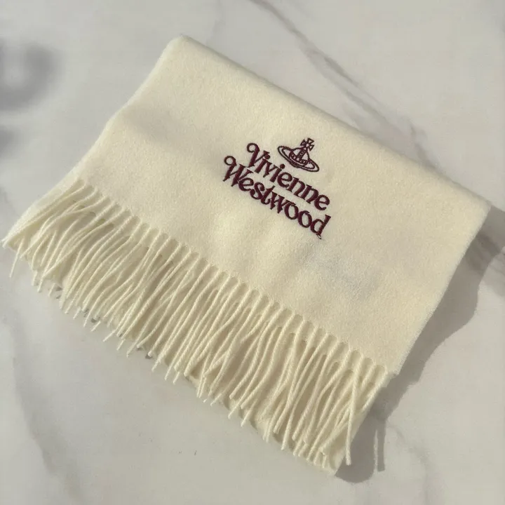 スーパーコピー ヴィヴィアン・ウエストウッド マフラー