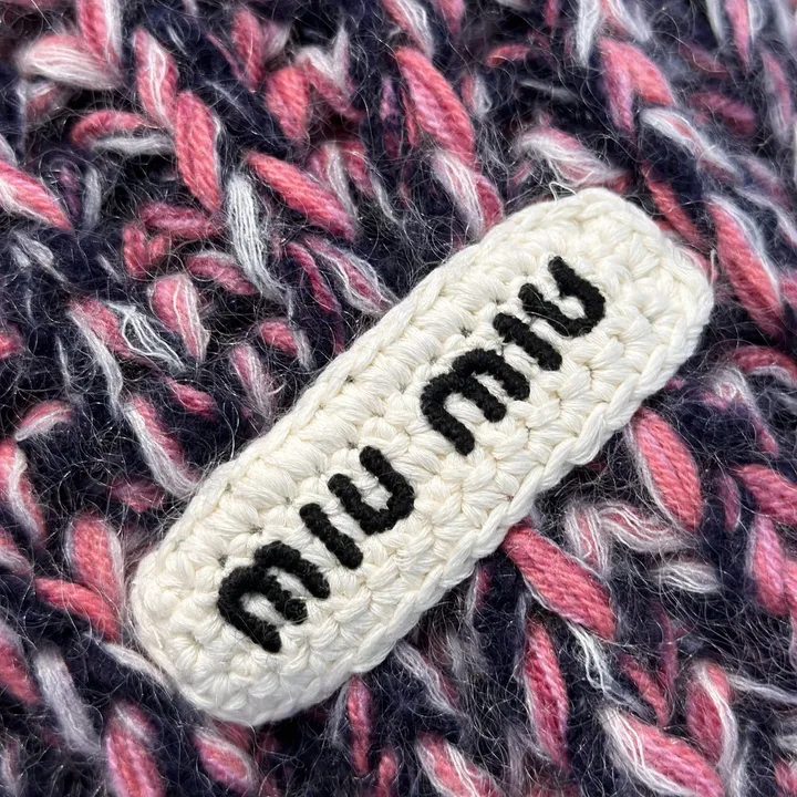 スーパーコピー ミュウミュウ マフラー