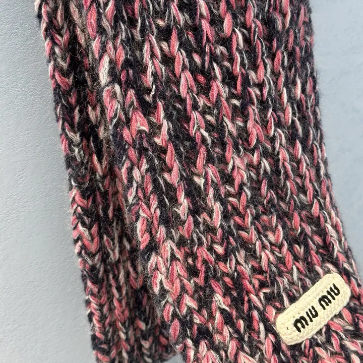 スーパーコピー ミュウミュウ マフラー