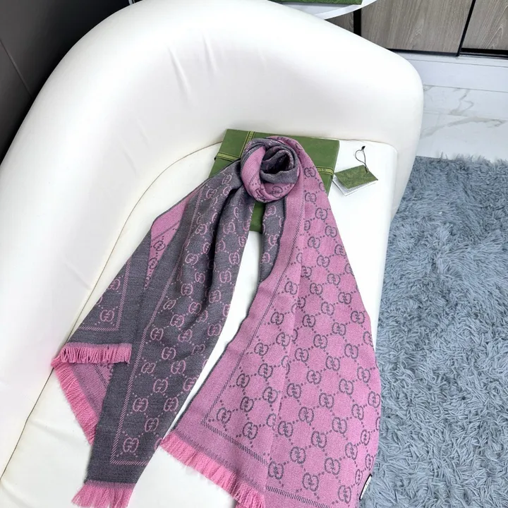 スーパーコピー グッチ マフラー