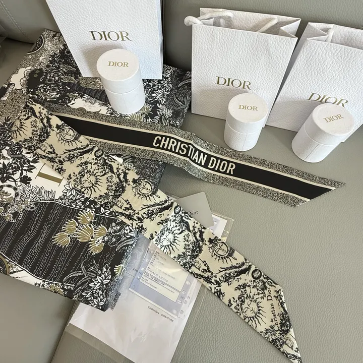 スーパーコピー グッチ マフラー