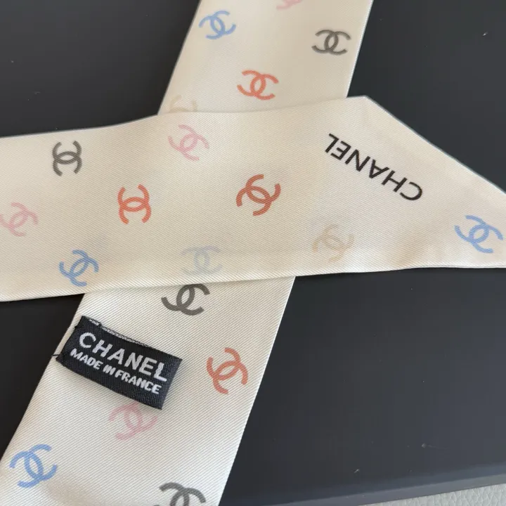 スーパーコピー シャネル マフラー