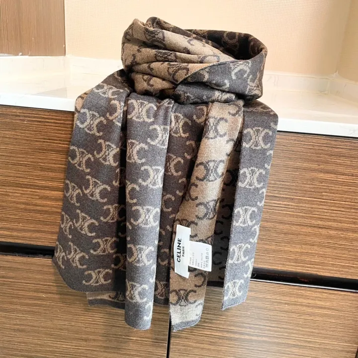 スーパーコピー セリーヌ マフラー