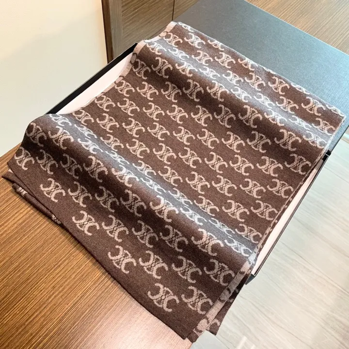 スーパーコピー セリーヌ マフラー