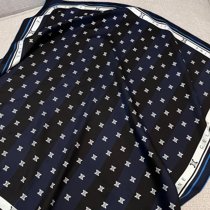 スーパーコピー セリーヌ マフラー