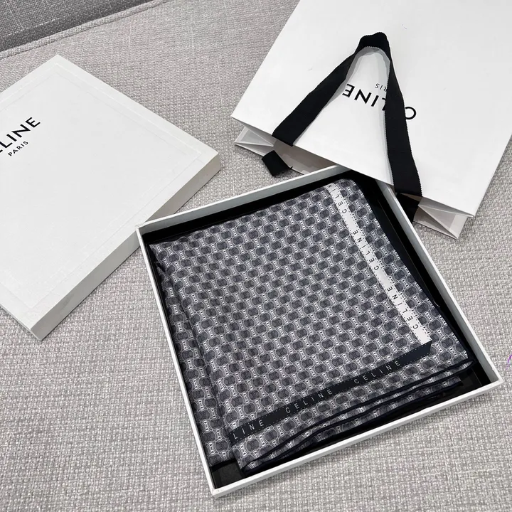 スーパーコピー セリーヌ マフラー