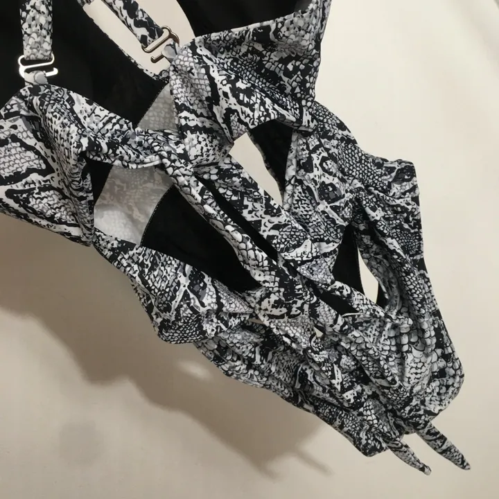 スーパーコピー ディオール 水着