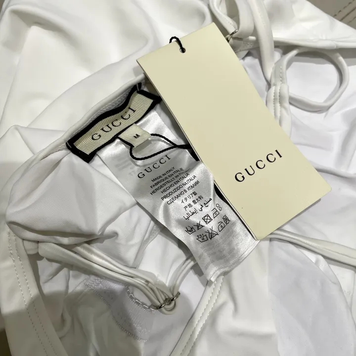 スーパーコピー グッチ 水着