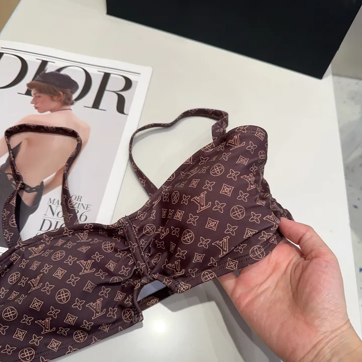 スーパーコピー ルイヴィトン 水着