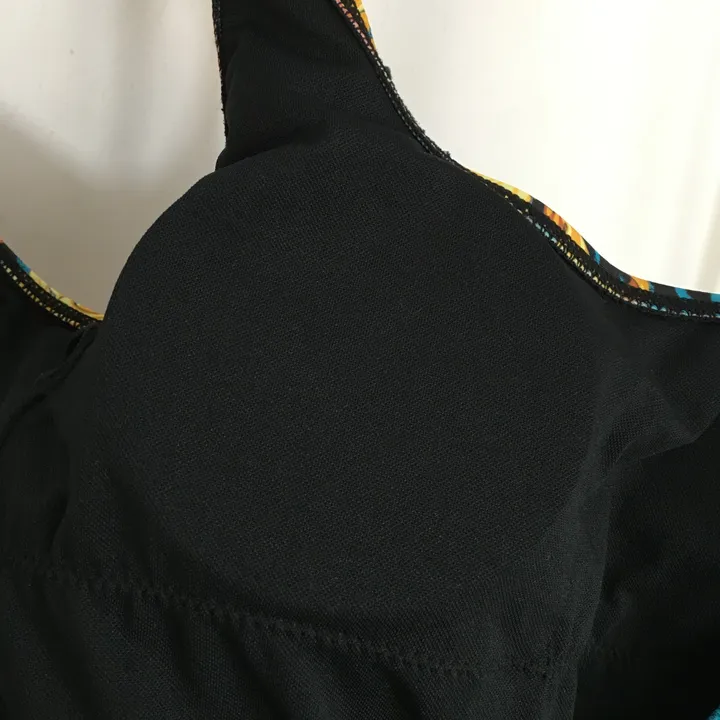 スーパーコピー シュプリーム 水着