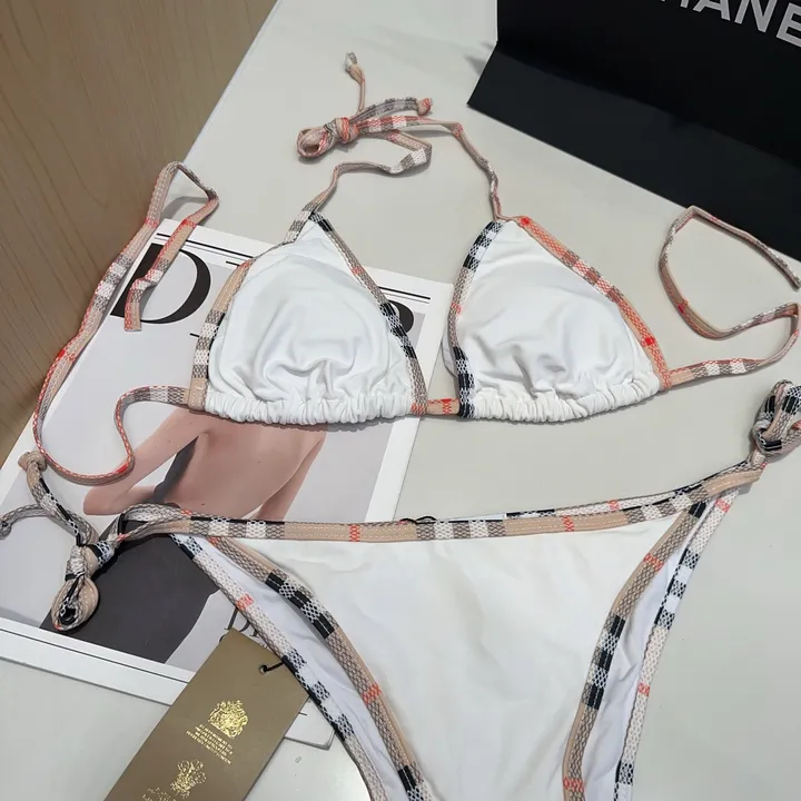 スーパーコピー バーバリー ス 水着