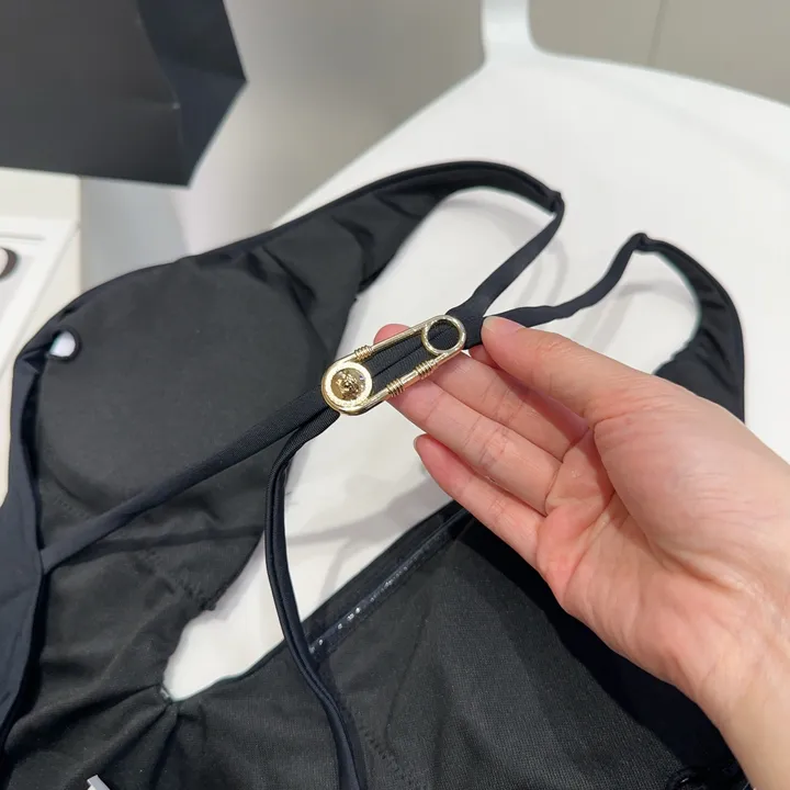 スーパーコピー ヴェルサーチ 水着