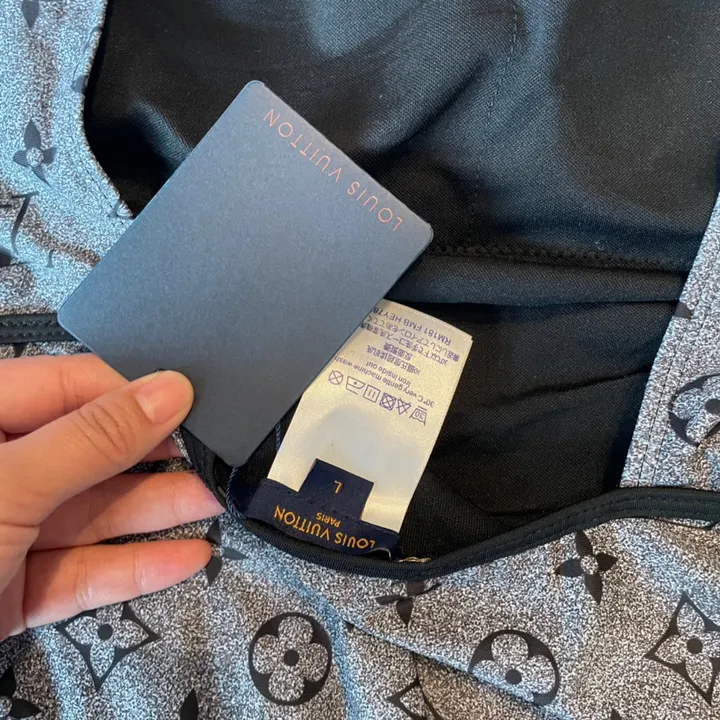 スーパーコピー ルイヴィトン 水着