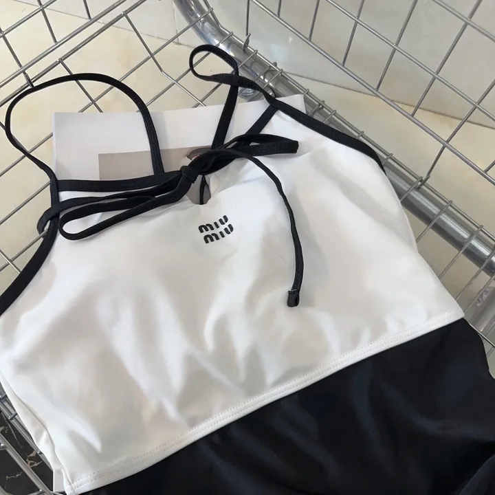 スーパーコピー ミュウミュウ 水着