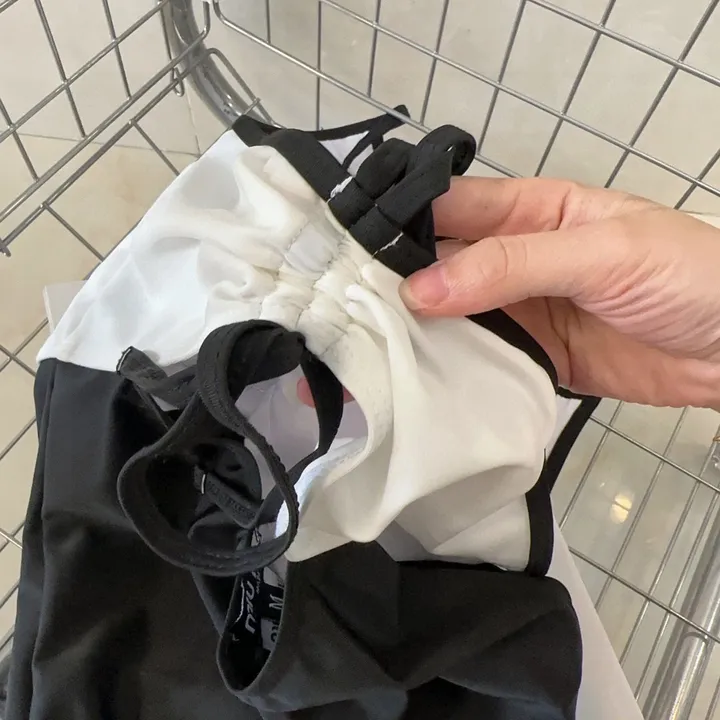 スーパーコピー ミュウミュウ 水着