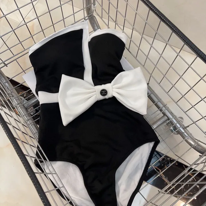 スーパーコピー シャネル 水着