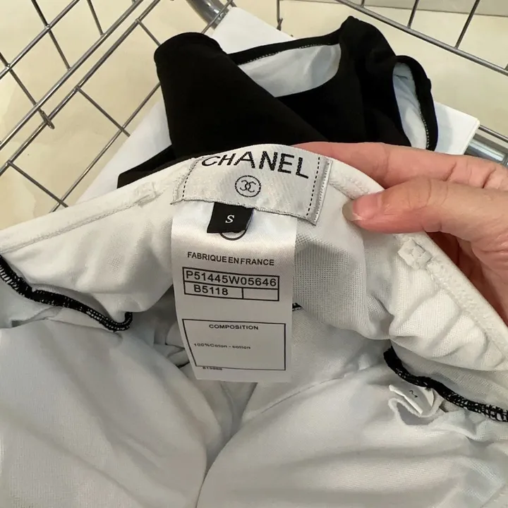 スーパーコピー シャネル 水着