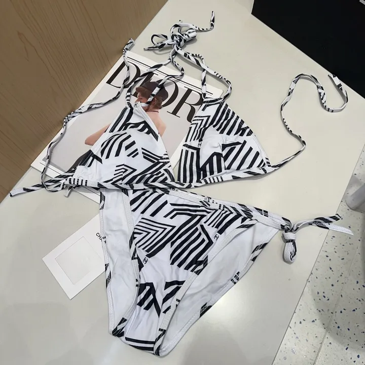 スーパーコピー シャネル 水着