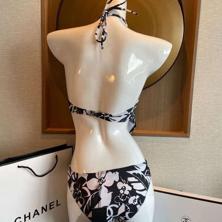 スーパーコピー シャネル 水着