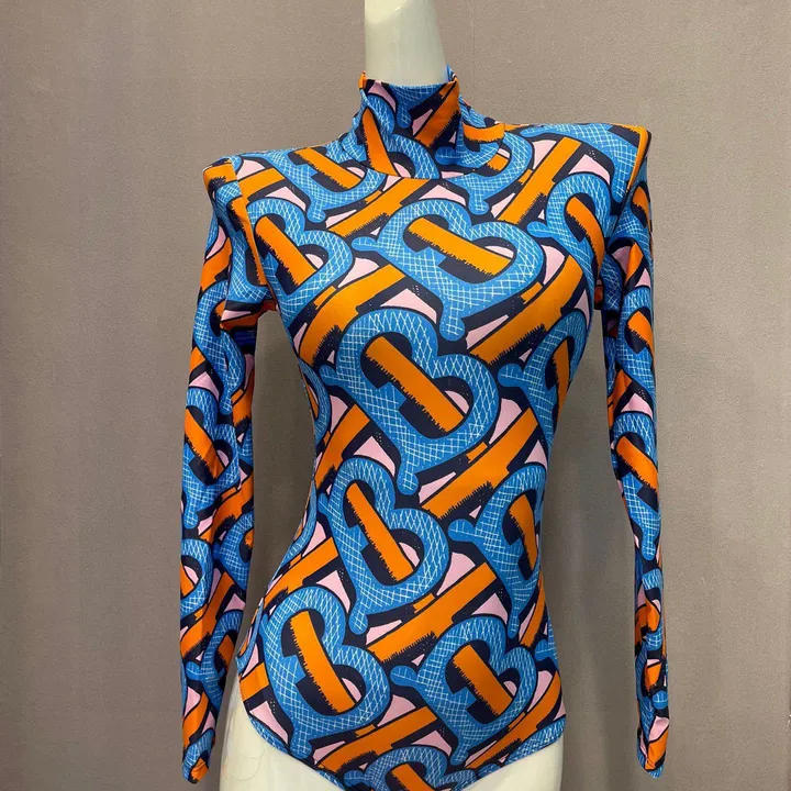 スーパーコピー バーバリー ス 水着