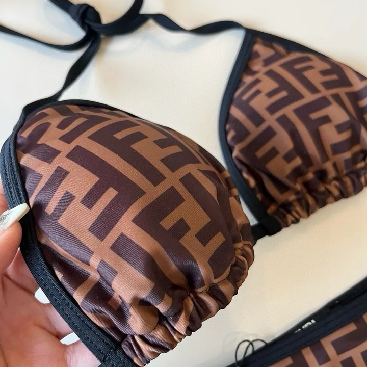 スーパーコピー フェンディ 水着