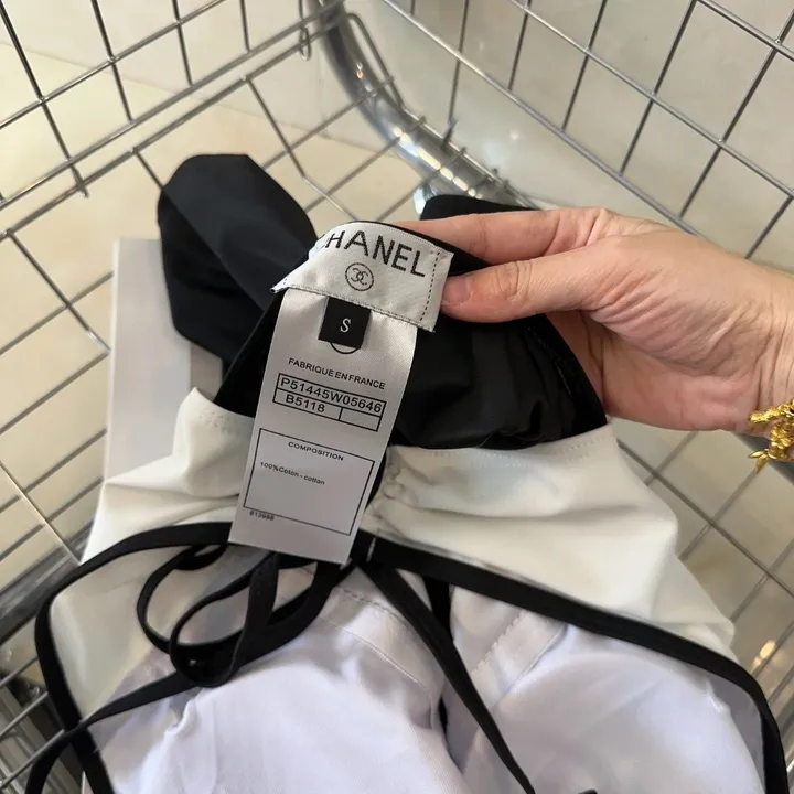 スーパーコピー シャネル 水着