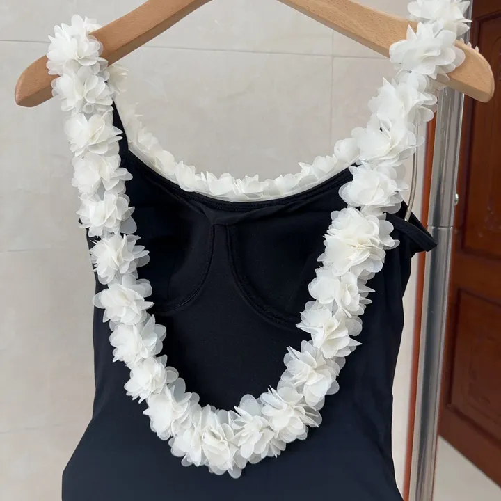 スーパーコピー シャネル 水着