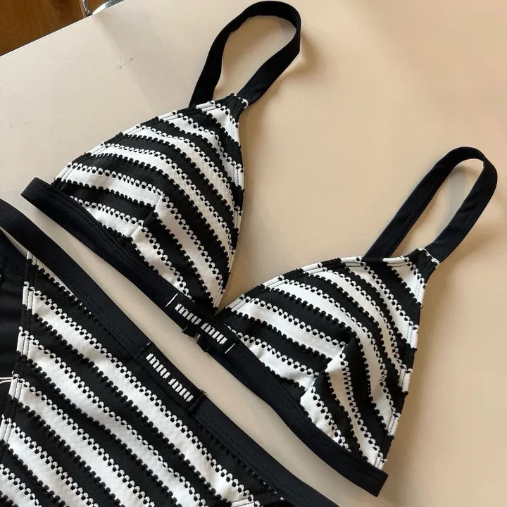 スーパーコピー ミュウミュウ 水着