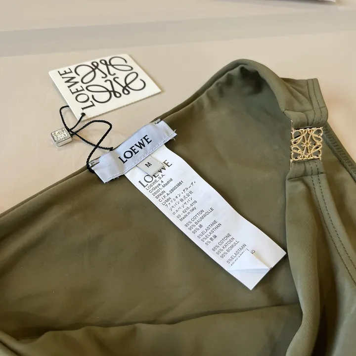 スーパーコピー ロエベ 水着