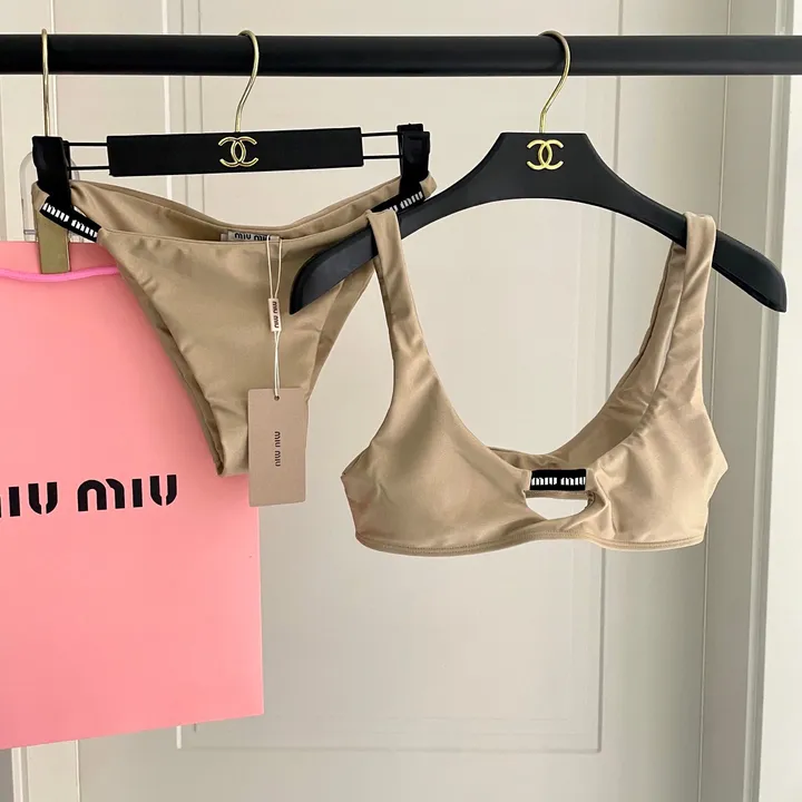 スーパーコピー ミュウミュウ 水着