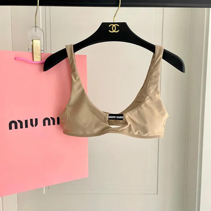 スーパーコピー ミュウミュウ 水着