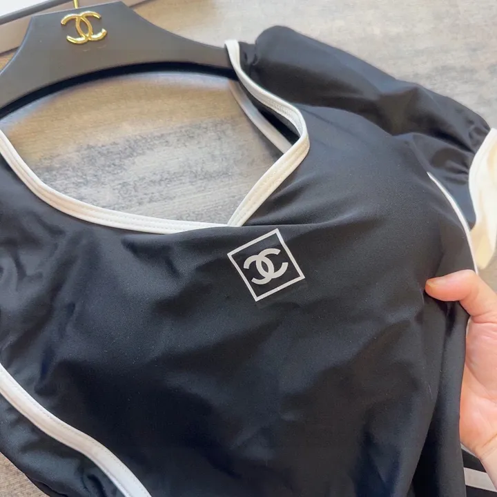 スーパーコピー シャネル 水着