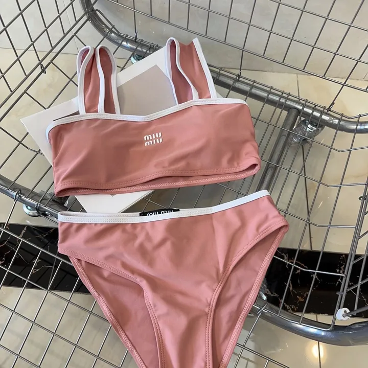 スーパーコピー ミュウミュウ 水着