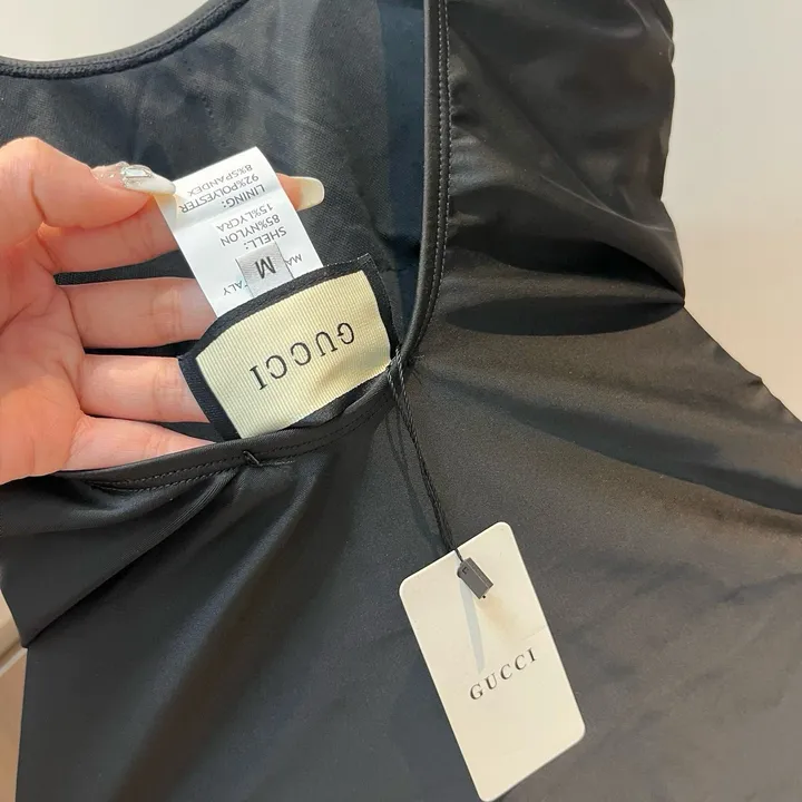 スーパーコピー グッチ 水着