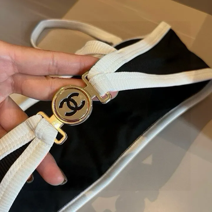 スーパーコピー シャネル 水着