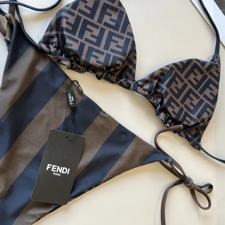 スーパーコピー フェンディ 水着