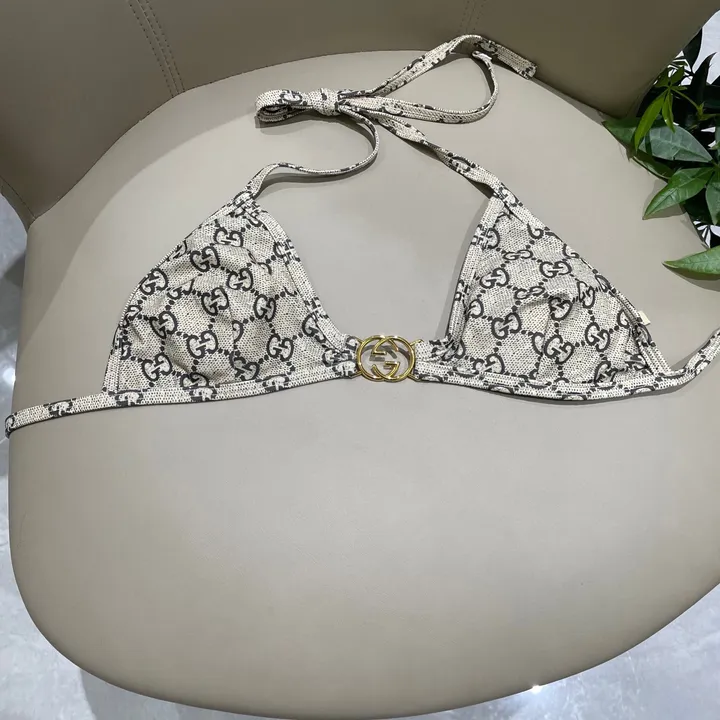 スーパーコピー グッチ 水着