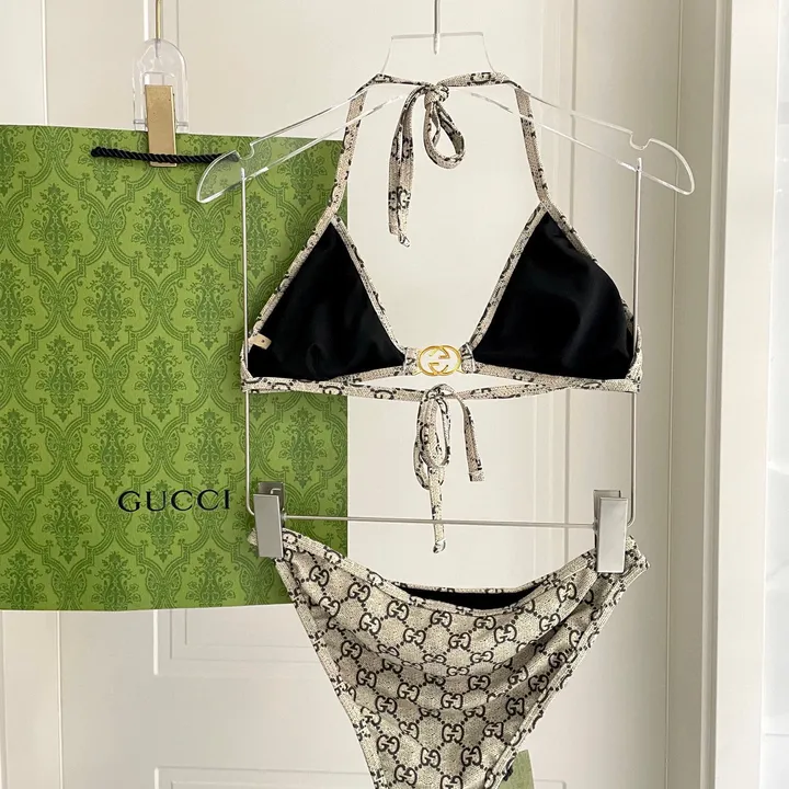 スーパーコピー グッチ 水着